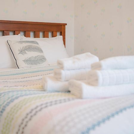 New Windsor Super Cozy & Budgeting 3 Bdrm Holiday Home Auckland Kültér fotó